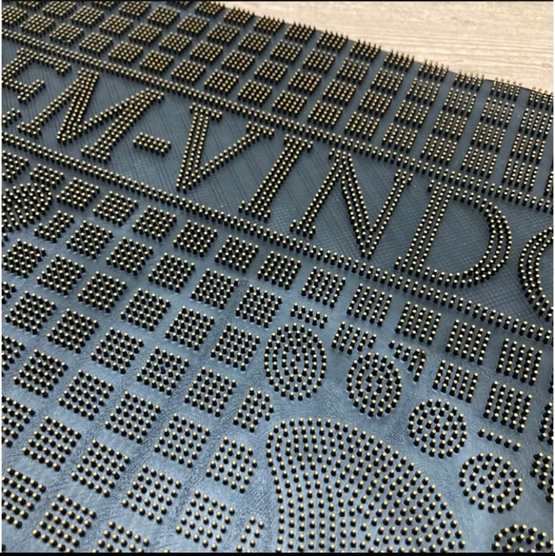 Tapete 38,5cm x 58cm em Capacho Chuva de PVC para Entrada